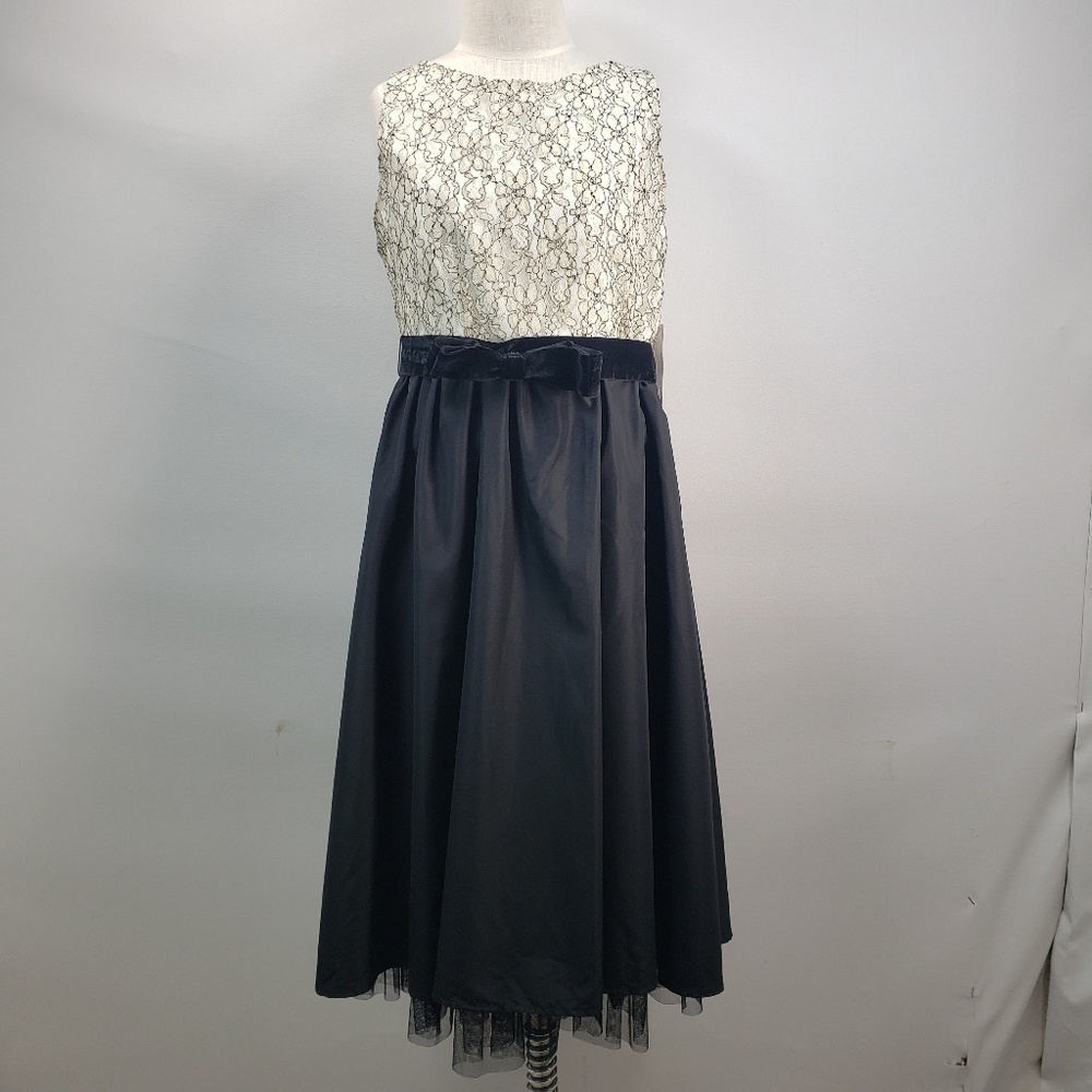 SECRET CHARM HOLIDAY SPECIAL OCCASION PARTY DRESS